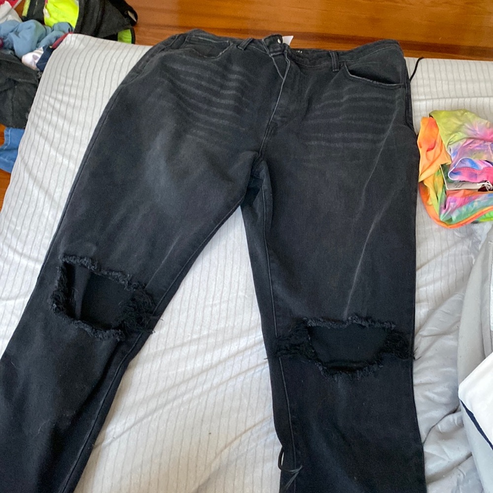 Black ripped jeans